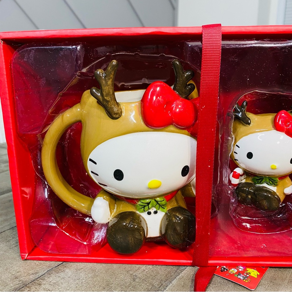 Blue Sky Clayworks Hello Kitty Christmas Reindeer Mug & Figurine Gift Set - Picture 2 of 4